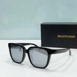 Picture of Balenciga Sunglasses _SKUfw52400561fw